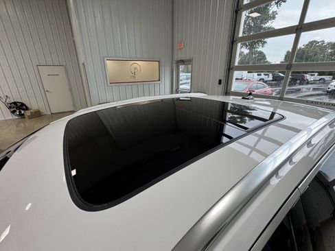 Used 2023 Audi Q3 2.0T Premium image 37