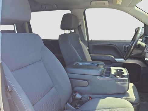 Used 2018 Chevrolet Silverado 1500 LT w/ LT Eassist Package RWD image 19