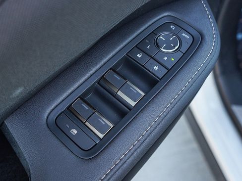 New 2026 Lexus TX 500h AWD image 24