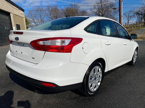 Used 2012 Ford Focus SE image 3