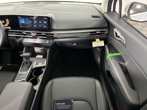 New 2026 Kia Sportage EX image 16