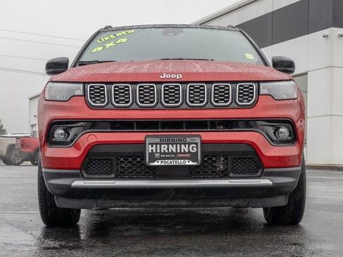 Used 2025 Jeep Compass Limited AWD/4WD image 29