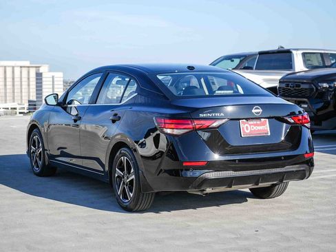 Used 2025 Nissan Sentra SV w/ Trunk Package FWD image 8