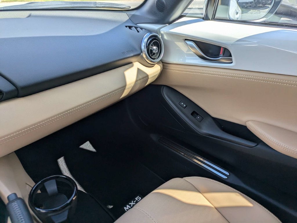 New 2026 MAZDA MX-5 Miata Grand Touring RWD image 15