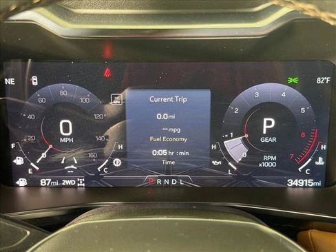 Used 2024 GMC Canyon AT4 w/ AT4 Premium Package AWD/4WD image 26