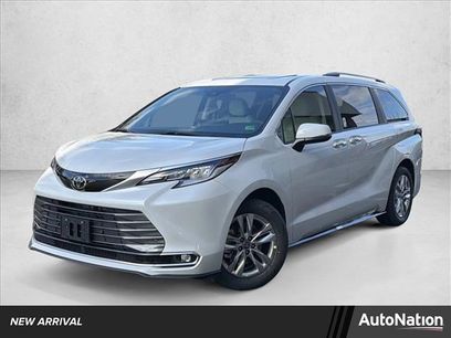 New 2026 Toyota Sienna Limited