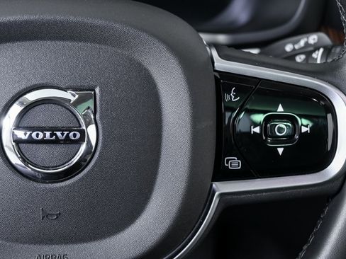 Certified 2025 Volvo V60 B5 Cross Country Plus image 12