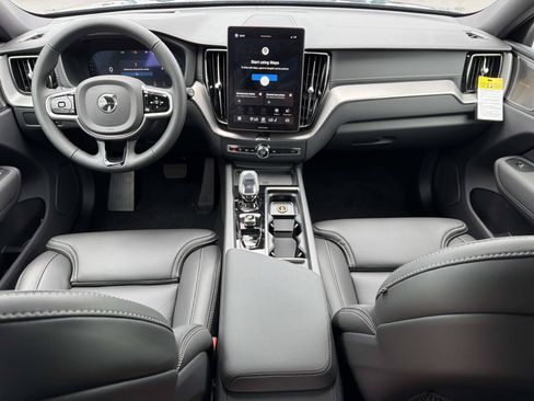 New 2026 Volvo XC60 T8 Ultra w/ Climate Package PRO AWD/4WD image 7