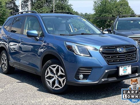 Certified 2023 Subaru Forester Premium AWD/4WD image 2