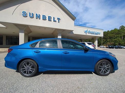 Used 2023 Kia Forte GT-Line image 3