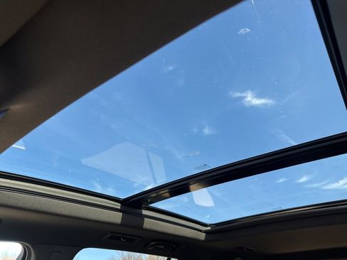 Used 2020 Cadillac XT6 Premium Luxury image 33