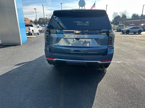 New 2026 Chevrolet Suburban Premier image 7