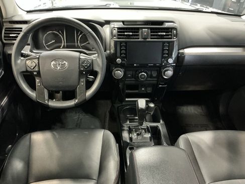 Used 2021 Toyota 4Runner Venture image 29