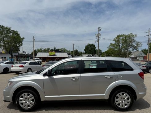 Used 2014 Dodge Journey American Value Package w/ Flexible Seating Group image 2