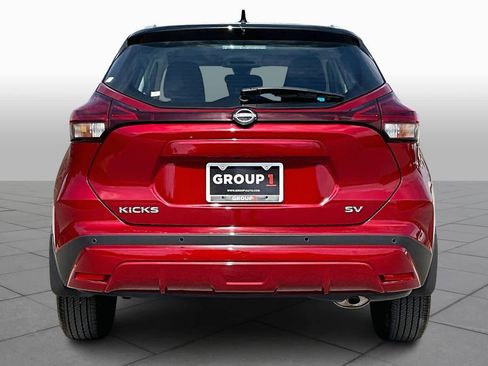 Certified 2024 Nissan Kicks SV image 5
