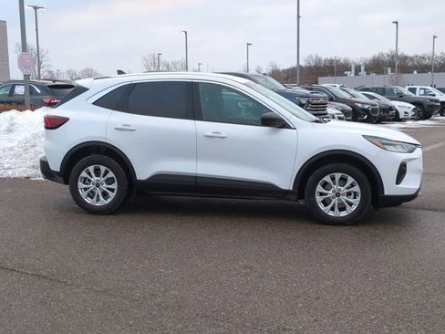 Certified 2023 Ford Escape Active image 9