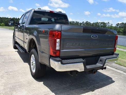 Used 2022 Ford F250 XLT AWD/4WD image 8