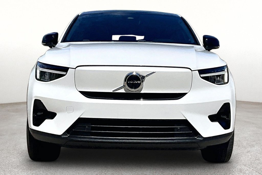 Used 2023 Volvo C40 P8 Recharge Plus AWD/4WD image 4