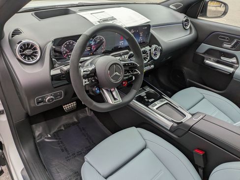New 2026 Mercedes-Benz GLA 35 AMG 4MATIC image 12