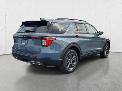 New 2026 Ford Explorer Active image 7