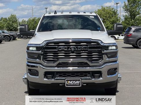 New 2026 RAM 3500 Tradesman AWD/4WD image 3