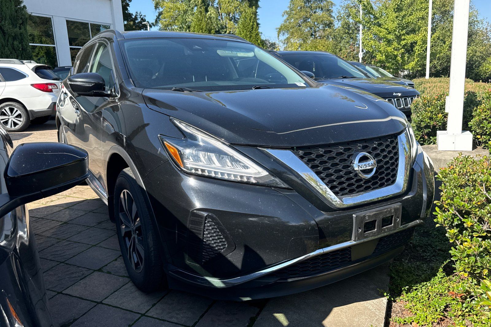 Used 2020 Nissan Murano SV AWD/4WD image 2
