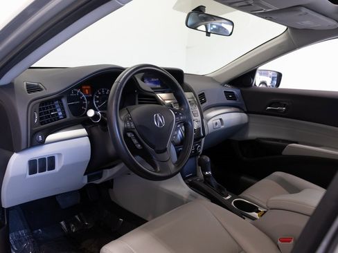 Used 2018 Acura ILX w/ Special Edition Package image 16