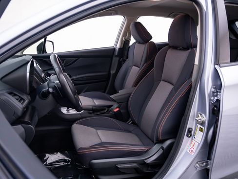 Used 2018 Subaru Crosstrek 2.0i Premium AWD/4WD image 17