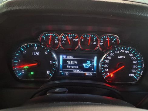 Used 2018 Chevrolet Tahoe LT AWD/4WD image 24