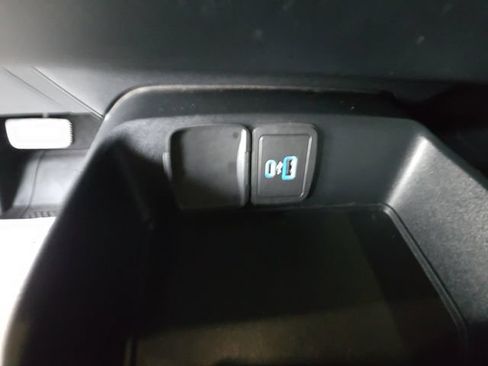 Used 2022 Ford Bronco 2-Door AWD/4WD image 29