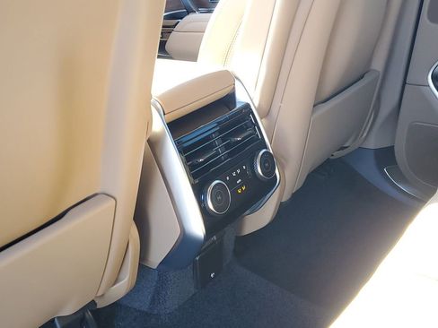 New 2026 Land Rover Range Rover SE AWD/4WD image 28