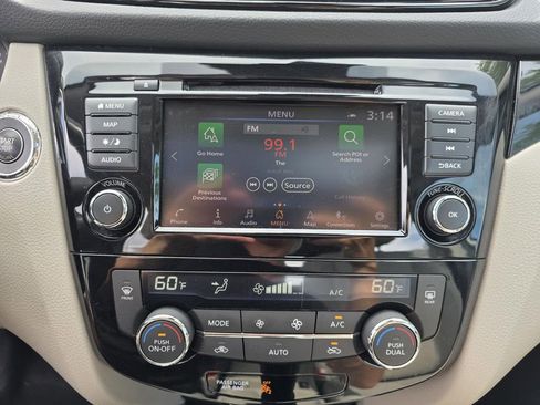 Used 2021 Nissan Rogue Sport SL w/ Premium Package FWD image 20