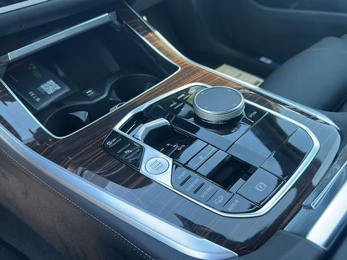 New 2026 BMW X5 xDrive40i w/ Premium Package image 25