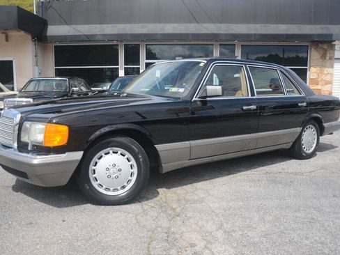 Used 1991 Mercedes-Benz 560 SEL image 1