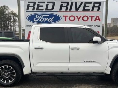 Used 2024 Toyota Tundra Limited image 1