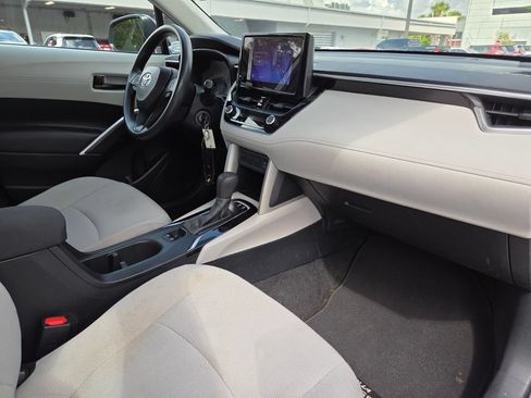 Certified 2024 Toyota Corolla Cross L FWD image 13