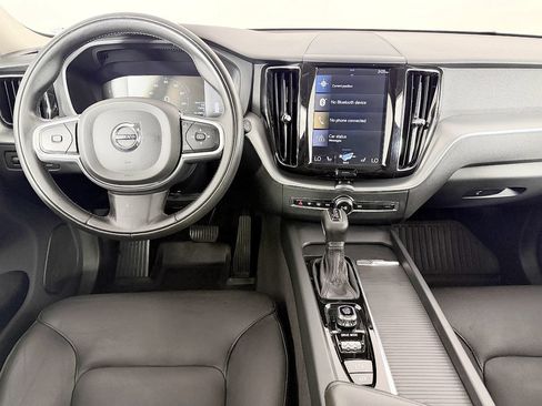 Used 2019 Volvo XC60 T5 Momentum w/ Premium Package AWD/4WD image 57