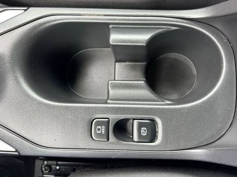 Used 2025 Toyota Corolla LE FWD image 35