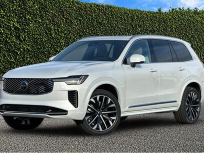 New 2026 Volvo XC90 B5 Plus w/ Protection Package