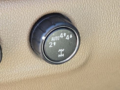 Used 2017 GMC Canyon SLT w/ Driver Alert Package AWD/4WD image 15