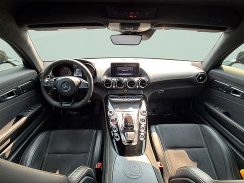 Used 2019 Mercedes-Benz AMG GT R image 12