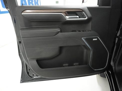 Used 2025 Chevrolet Silverado 1500 RST w/ Texas Edition Plus image 10