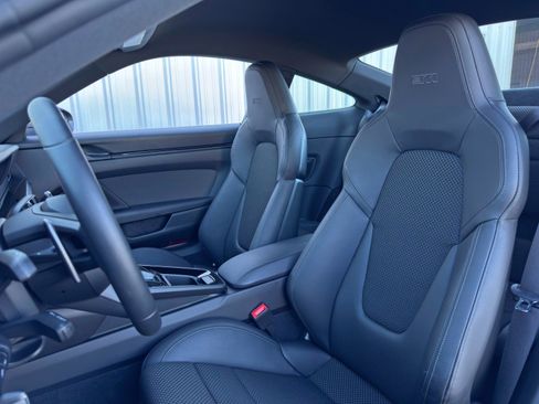 Used 2024 Porsche 911 Carrera T image 37