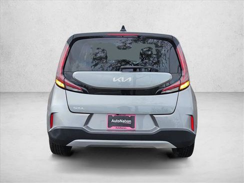 Used 2024 Kia Soul LX w/ Option Group 015 image 6
