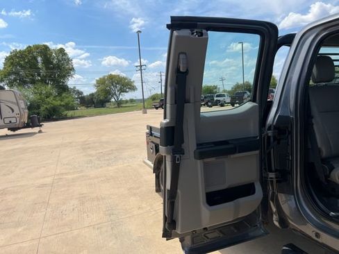 Used 2022 Ford F350 XL w/ Power Equipment Group image 30