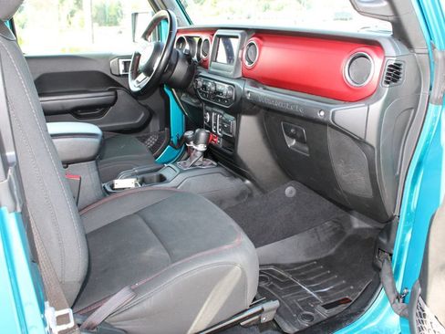 Used 2020 Jeep Wrangler Rubicon AWD/4WD image 6