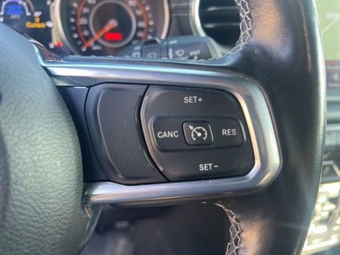 Used 2021 Jeep Wrangler Unlimited Sahara AWD/4WD image 25