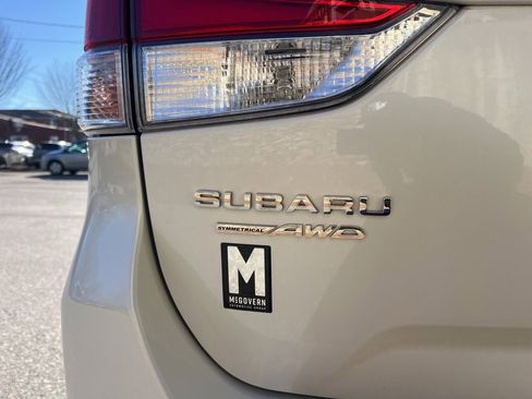 Used 2020 Subaru Forester Limited image 10