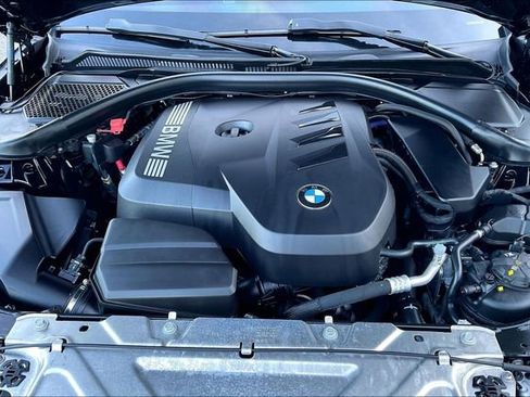 Used 2025 BMW 330i Sedan w/ Convenience Package RWD image 10
