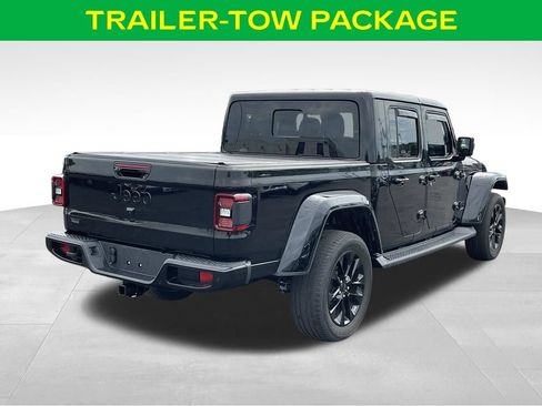 Used 2021 Jeep Gladiator Overland AWD/4WD image 9